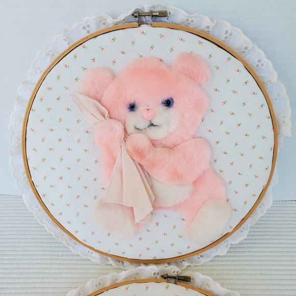 2 Applique Teddy Bear Wall Hanging 10" Pink Cottagecore Round Handmade - Picture 6 of 6